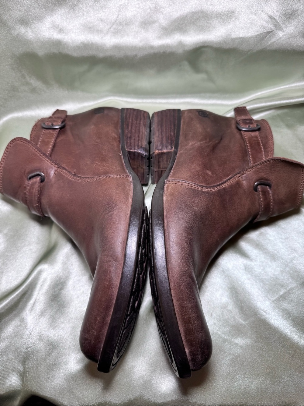 Born Brown Leather Buckle Strap Ankle Boots D38606 COF14 Women’s Size 8.5 - Picture 5 of 8